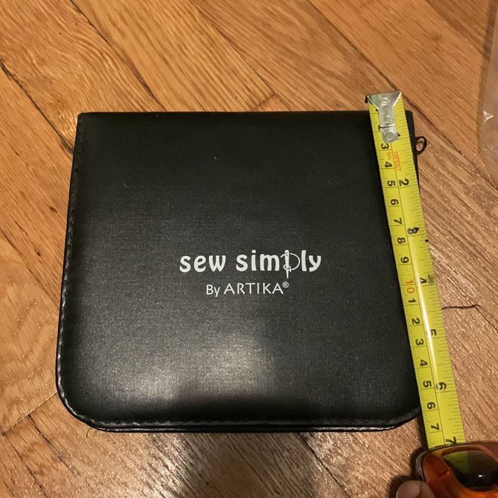Sewing kit - Picture 6 of 6